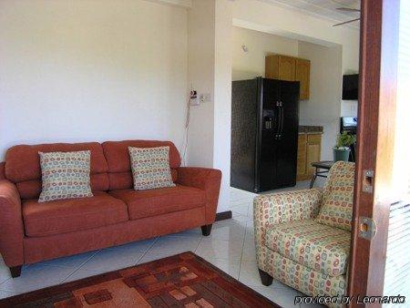 Augusta'S Apartments Rodney Bay Екстер'єр фото